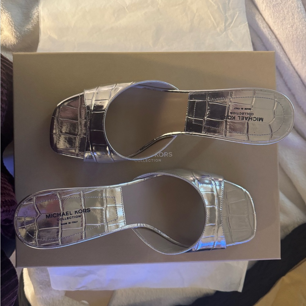 Michael Kors Silver Metallic Sandal - Picture 2 of 7